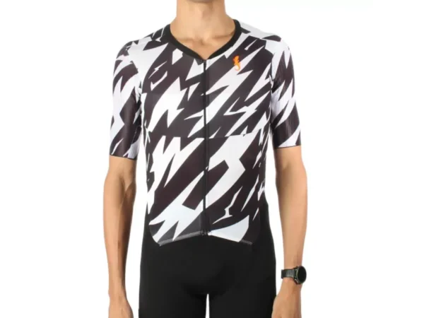 Como o Design do Jersey Pode Melhorar a Aerodinâmica no Ciclismo