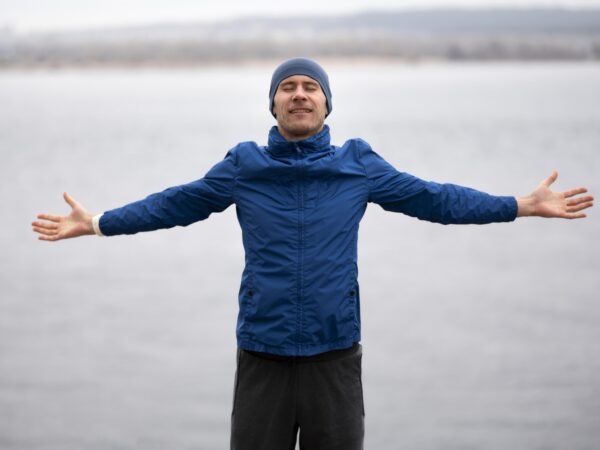 Qual o melhor tipo de roupa para treinar corrida no frio?